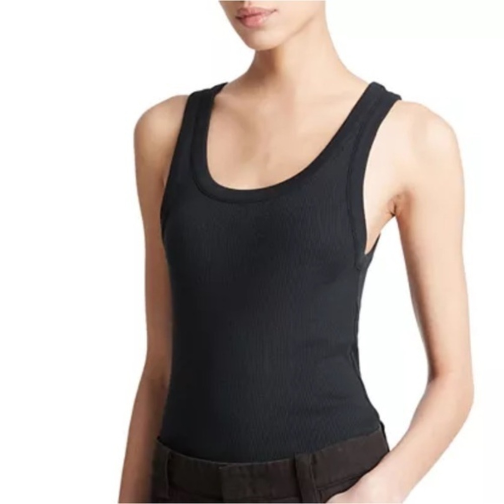 Sold! Vince Black Sleeveless Top Scoop Neck